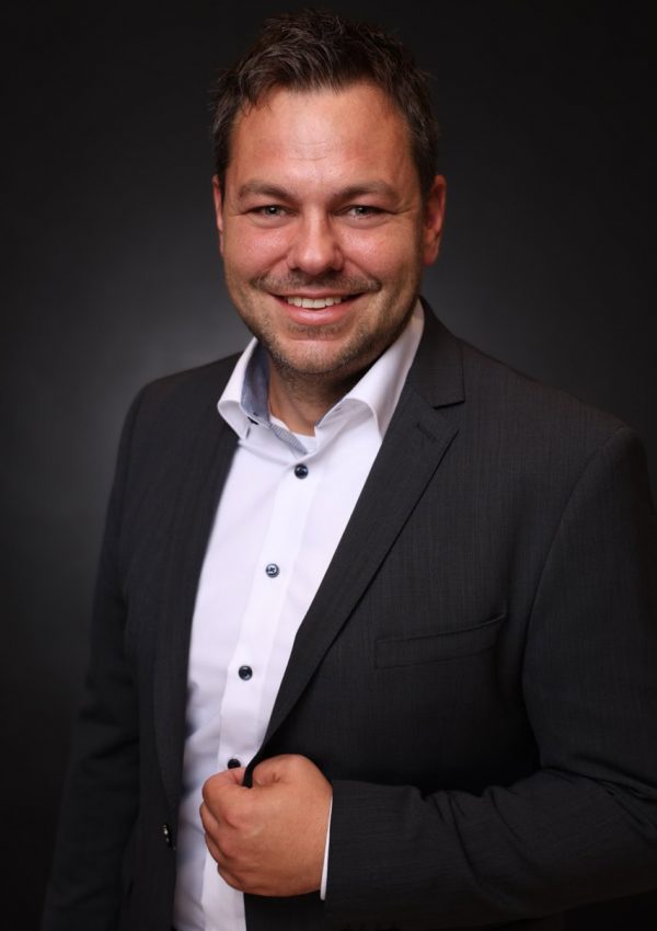 Gro├ƒ (006_PicturePeople-1_1758302469135)